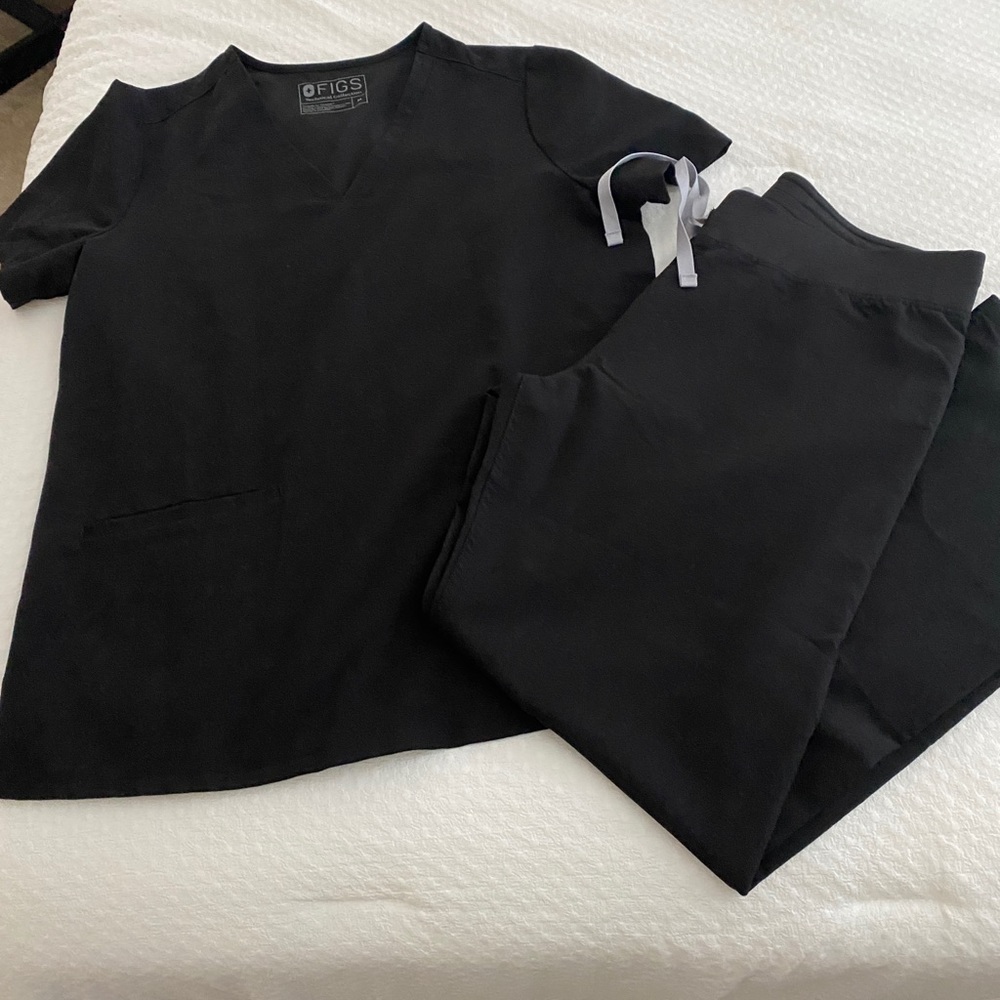 Figs Livingston scrub pants and Casma scrub top